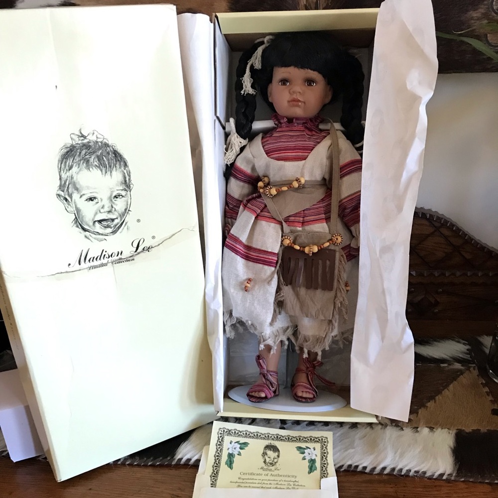 VINTAGE MADISON LEE DOLL - Picture 1 of 5